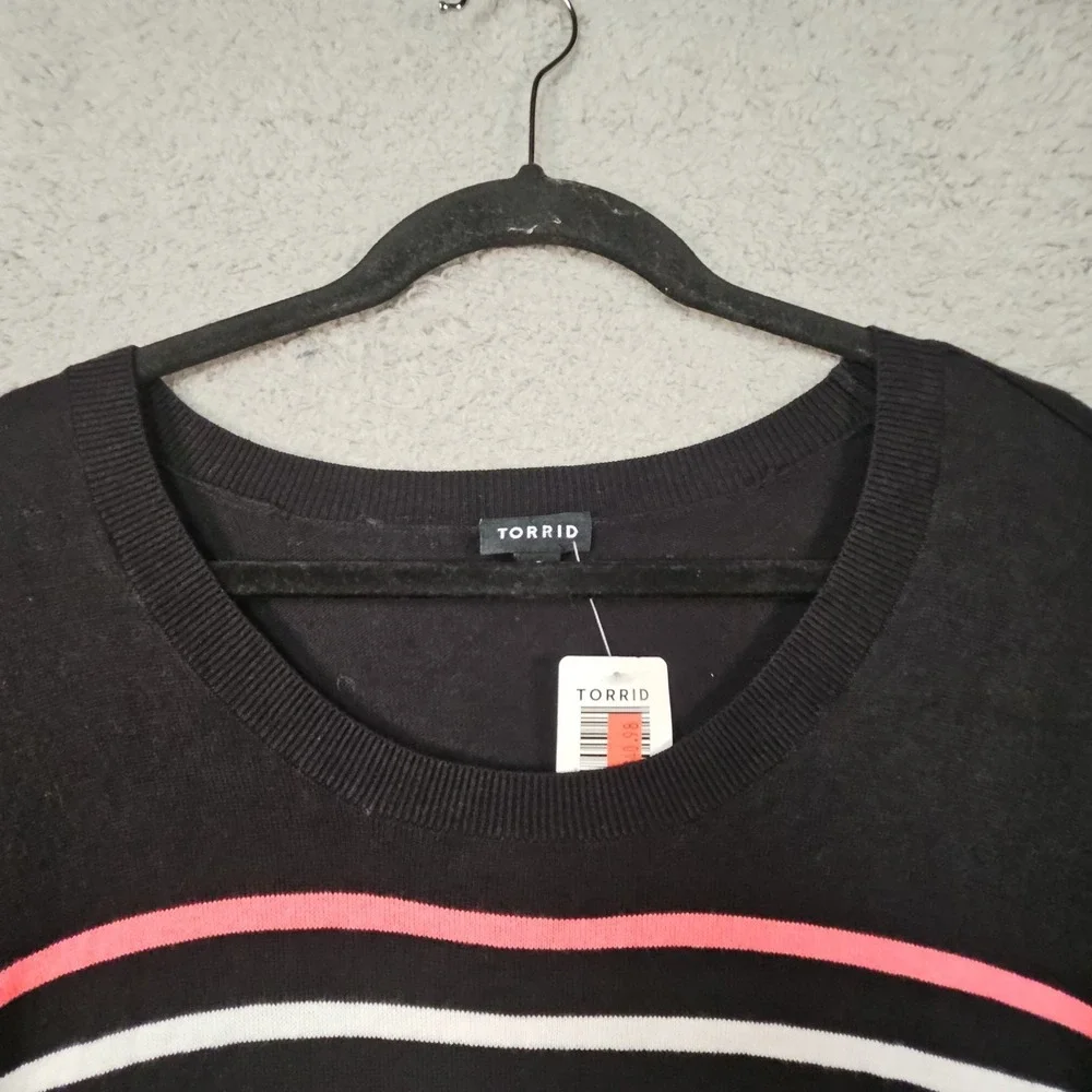 Torrid 1 Sweater Womens 1X Black Striped Layered Preppy Lagenlook Stretch Coral